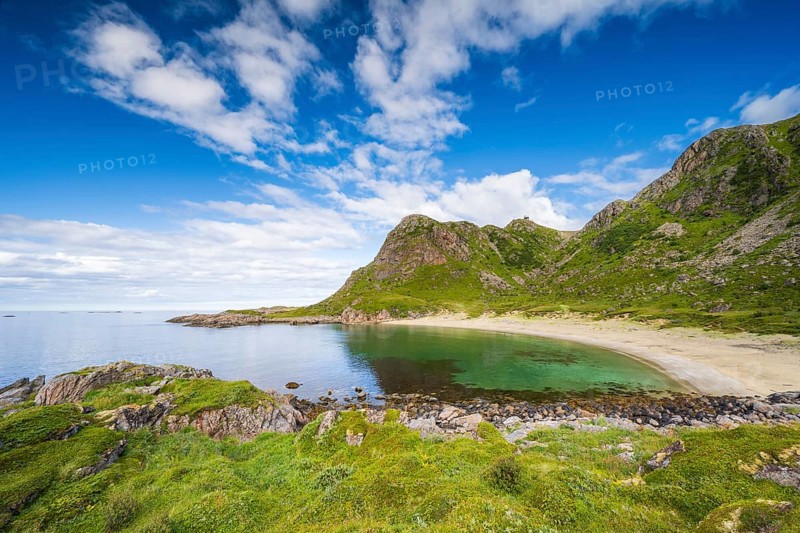Sandy beach beach in bay with mountains, Skipssanden, near Stø, Dronningruta hike, Langøya Island, Vesterålen, Northern Norway, Norway, Europe