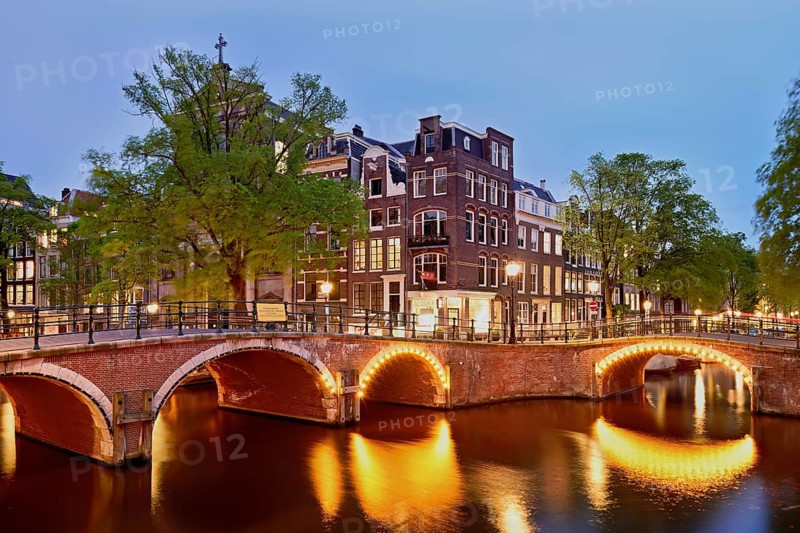 Prinsengracht canal in the evening light after sunset, Amsterdam, North Holland, Netherlands