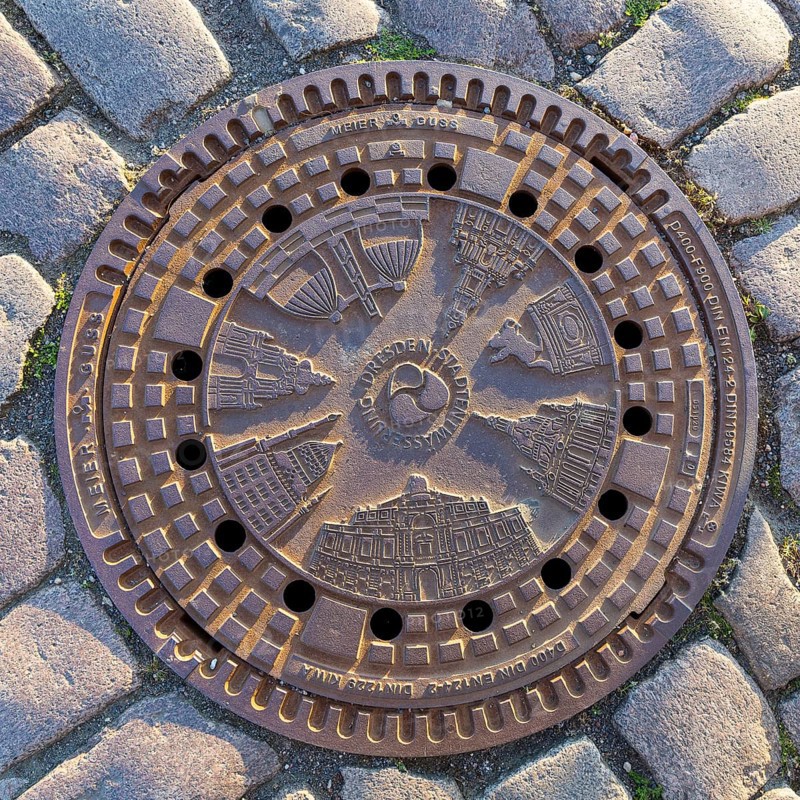 Canal cover in the historic city centre with the most important sights of the city, Dresden, Saxony, Germany, Europe