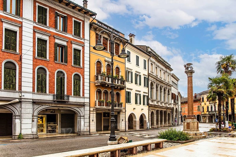 Palaces on the old town streets, medieval old town, Portogruaro, Veneto, Friuli, Italy, Portogruaro, Veneto, Italy, Europe