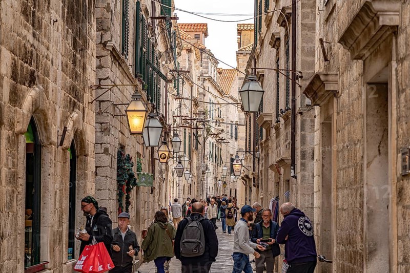 Alley in the old town centre of Dubrovnik, Croatia, Europe