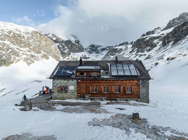 Winter in the mountains, Chamanna Jenatsch CAS, Swiss Alpine Club hut, Val Beve, Graubünden, Switzerland, Europe