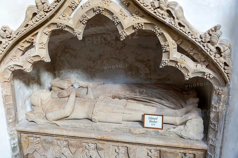 Tomb monument effigies Edmund Blanket d 1371 and wife, church of Saint Stephen, St Stephen's church, Bristol, England, UK
