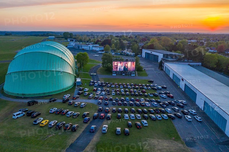 Drive-in cinema at Essen/Mülheim Airport Motor Movies, temporary film screening, at the WDL airship hangar, event in compliance with contact restrictions, effects of the corona crisis in Essen, Mülheim Germany