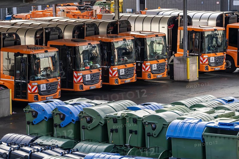 Hagener Entsorgunsbetriebe depot, refuse lorry, various refuse bins, containers, North Rhine-Westphalia, Germany, Europe