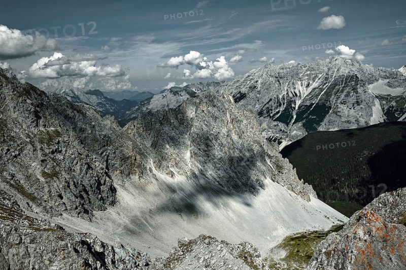 Dramatic weather mood, At the Hafelekar, View from the Karwendelblick of the Innsbruck Nordkette to the Karwendel mountains of the Alps, Alpine landscape, Innsbruck, Tyrol, Austria, Europe