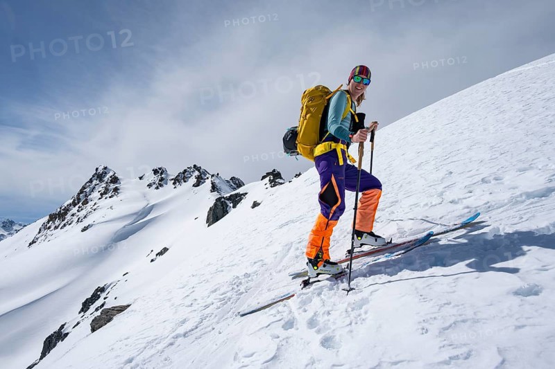 Ski tourers on the Graubünden Haute Route, ascent to the Scalettahorn, snow-covered mountains, winter in the Albula Alps, Graubünden, Switzerland, Europe