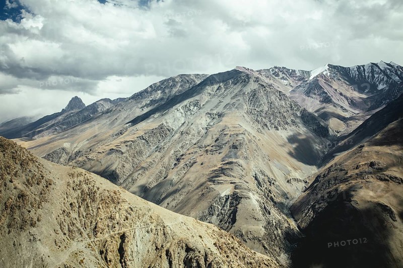Way into the Wakhan Corridor, descent from Daliz Pass, Afghanistan, Asia