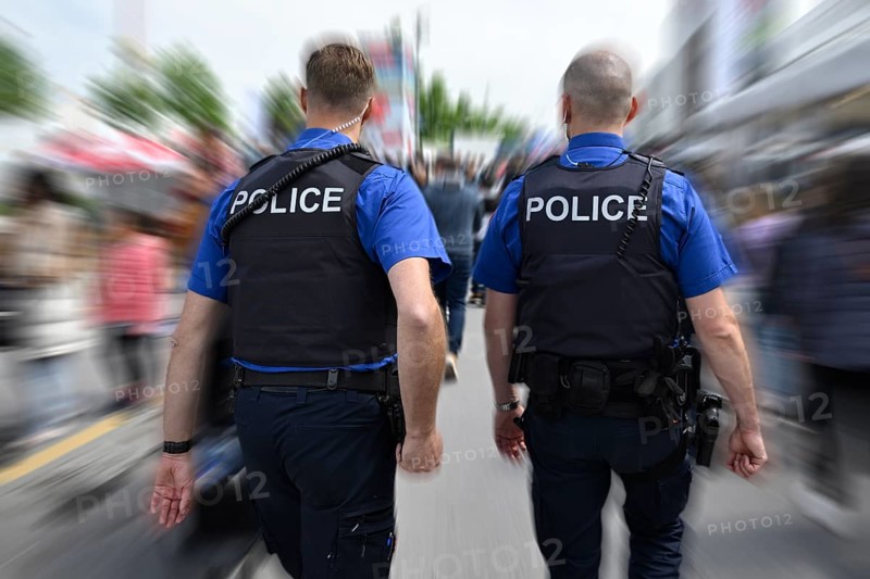 Mural police patrol