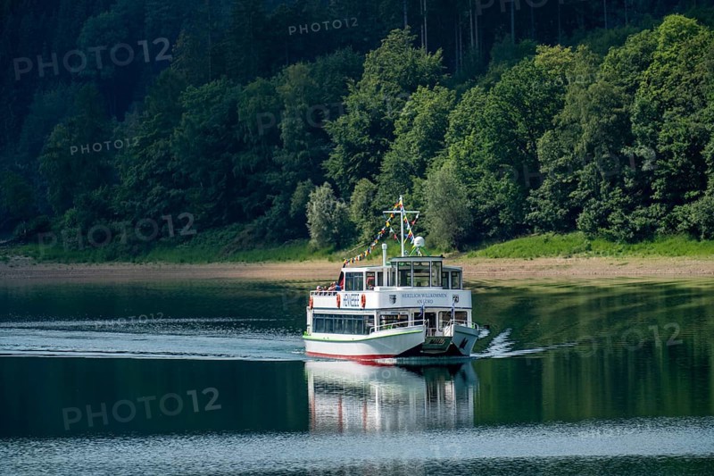 The Hennesee, Hennetalsperre in the Sauerland, excursion boat, lake tour, MS Hennesee, Hochsauerlandkreis, near Meschede, North Rhine-Westphalia, Germany, Europe