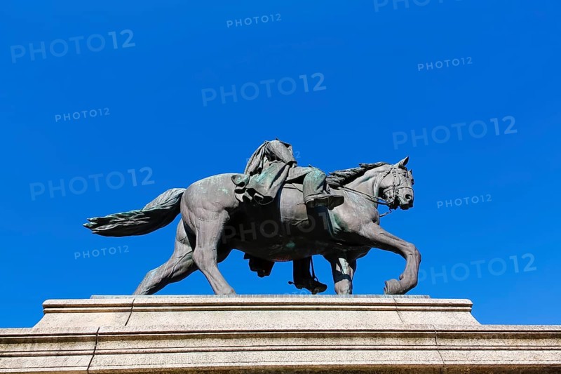 Monument to Emperor Wilhelm I on Karlsplatz, historical square, equestrian statue, sculpture, large sculpture, equestrian monument by Professor Wilhelm von Rümann and Professor Friedrich Ritter von Thiersch, art in public space, state capital, Stuttgart, Baden-Württemberg, Germany, Europe
