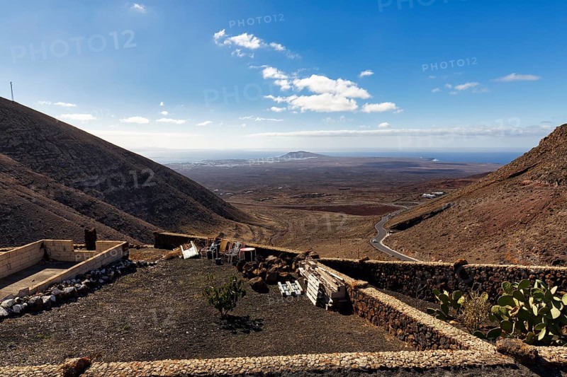 Balcon de Femes viewpoint, mountain village of Femes, Yaiza, Lanzarote, Spain, Europe