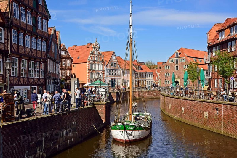 Europe, Germany, Lower Saxony, Stade, Hamburg Metropolitan Region, Hanseatic City, Hanseatic Harbour, View to the Water West, Ever Willi, Hamburg, Hamburg, Federal Republic of Germany, Europe