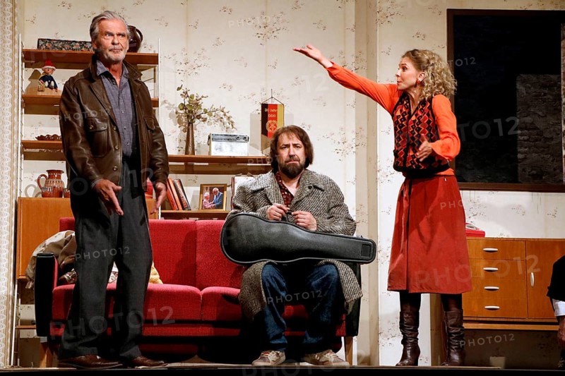 Marko Pustišek, citizen Lars Dietrich and Sabine Fürst at the photo rehearsal on Stasi, stress and stumbling blocks at the Schlossparktheater Berlin on 4 September 2024