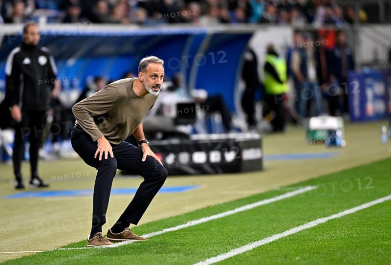 Coach Pellegrino Matarazzo TSG 1899 Hoffenheim on the sidelines Gesture Gesture PreZero Arena, Sinsheim, Baden-Württemberg, Germany, Europe