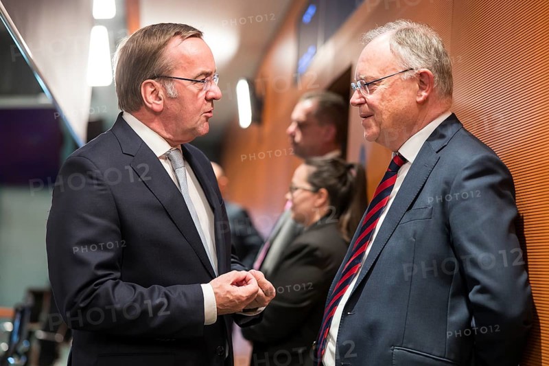 Boris Pistorius (Federal Minister of Defence, SPD) and Stephan Weil (Minister-President of Lower Saxony, SPD) in conversation in front of the consultations at the Minister-Presidents' Conference with the heads of government of the federal states at the Federal Chancellery, Berlin, 20.06.2024