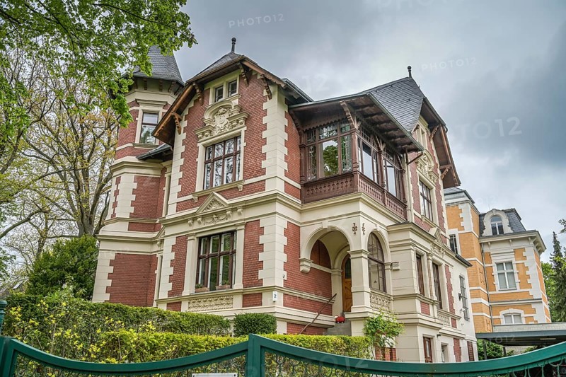 Listed Villa Margarete, Hohenzollernstraße 2, Zehlendorf, Steglitz-Zehlendorf district, Berlin, Germany, Europe