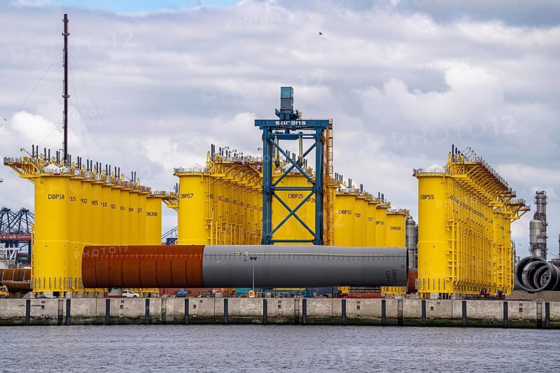 SIF Offshore Foundaitons, production of foundations, monopiles, for offshore wind turbines, the wind turbines are assembled on these pipes, which are installed in the seabed at a depth of up to 60 metres, production plant in the seaport of Rotterdam, Maasvlakte, Rotterdam Netherlands