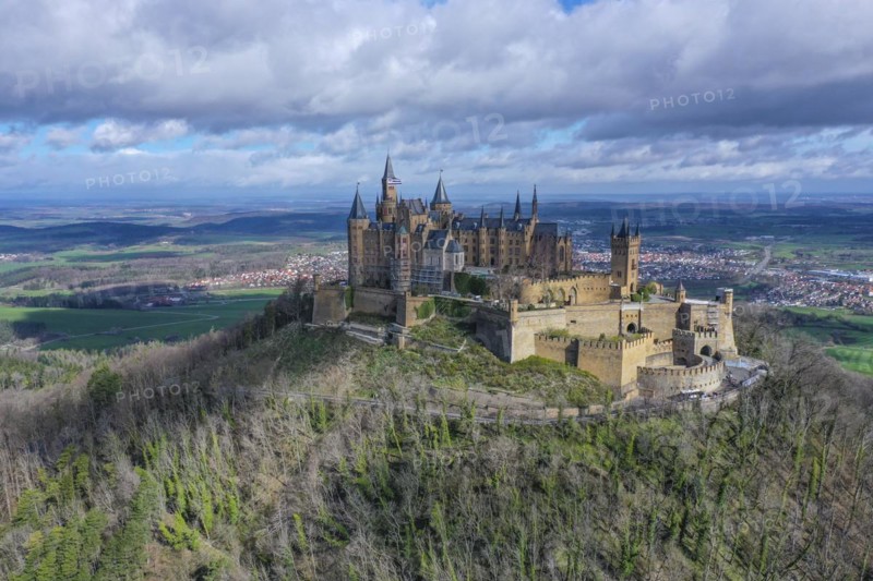 Aerial view of Hohenzollern Castle, ancestral castle of the Prussian royal family and former ruling German imperial house of Hohenzollern, Bisingen, Zollernalbkreis, Swabian Alb, Baden-Württemberg, Germany, Europe