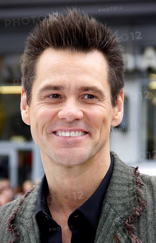 HOLLYWOOD, CA, JUNE 12, 2011: Jim Carrey at the Los Angeles premiere of 'Mr. Popper's Penguins' held at the Grauman's Chinese Theatre in Hollywood, USA on June 12, 2011