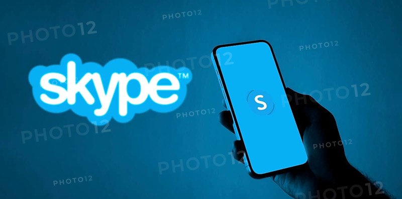 Skype Mobile Logo on smartphone