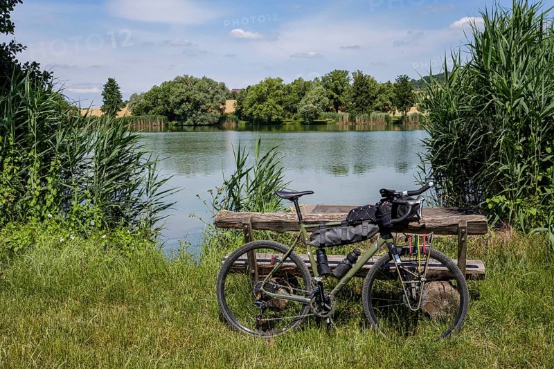 With the gravel bike in nature, Lower Franconia, lake, body of water, blue sky, trekking, equipment, seat