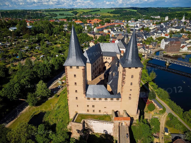 Rochlitz Castle is located in the west of the town of Rochlitz above the Zwickauer Mulde river in the district of Central Saxony in the Free State of Saxony. An extensive castle complex rises on the site of an imperial castle built in the second half of the 10th century, which passed into the possession of the Wettin margraves in 1143