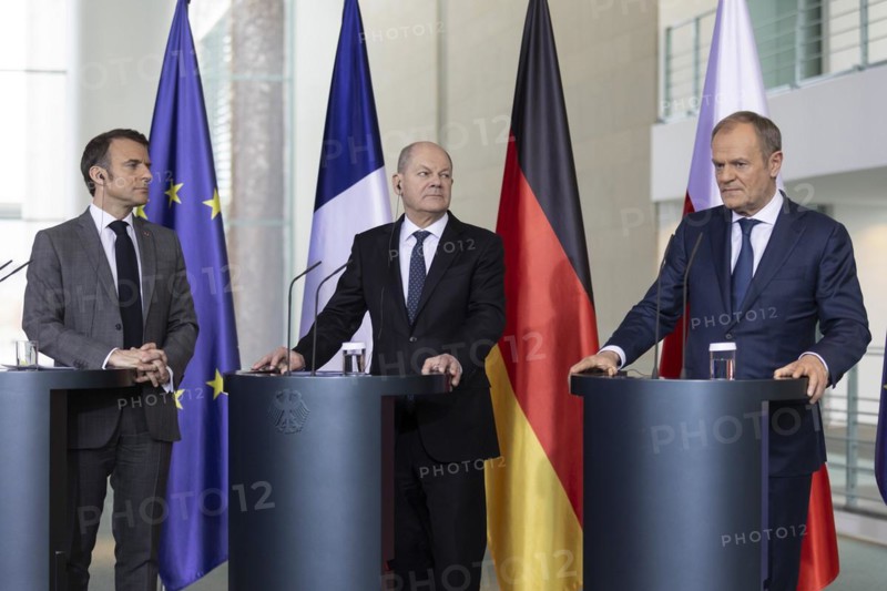 Olaf Scholz (SPD), Federal Chancellor, Emmanuel Macron, President of France, Donald Tusk, Prime Minister of Poland, at a press conference at the Federal Chancellery in Berlin, 15 March 2024