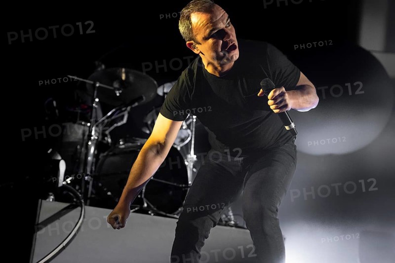 Samuel T. Herring, singer of Future Islands live at the Tempodrom in Berlin on 21/05/2024