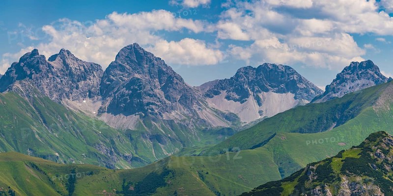 Mountain panorama from the Kanzelwand, 2224m, to Öfnerspitze, 2576m, Großer Krottenkopf, 2656m and Kratzer, 2427m, Hornbachkette, Allgäu Alps, Bavaria, Germany, Europe