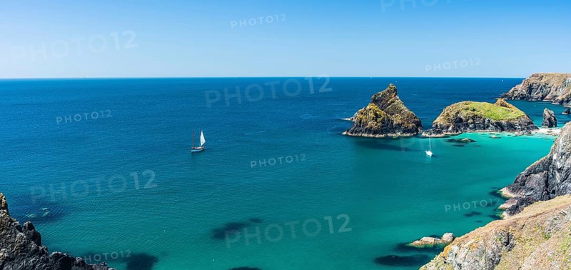 Kynance Cove and Asparagus Island, Cornwall, England, United Kingdom, Europe
