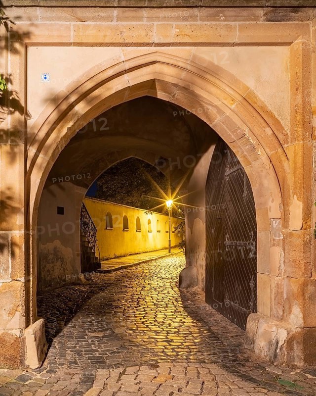 Castle gate of Altenburg Castle, night shot, Altenburg, Thuringia, Germany, Europe