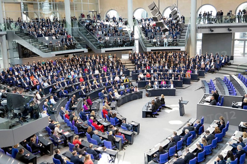 Berlin, Germany - 25.3.2025: The parliamentary groups of the parties (L-R) Die Linke, SPD, Bündnis 90 / Die Grünen, CDU, AfD listen to the opening speech of the President of the Bundestag Gregor Gysi during the constituent session of the 21st German Bundestag