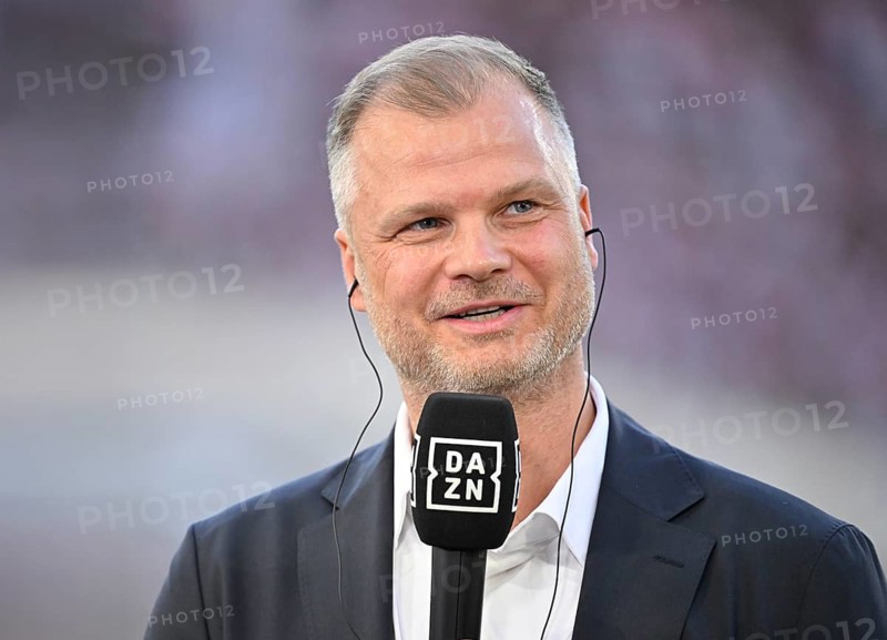 Chief Sports Officer Fabian Wohlgemuth VfB Stuttgart in an interview Microphone Micro Logo DAZN MHPArena, MHP Arena Stuttgart, Baden-Württemberg, Germany, Europe