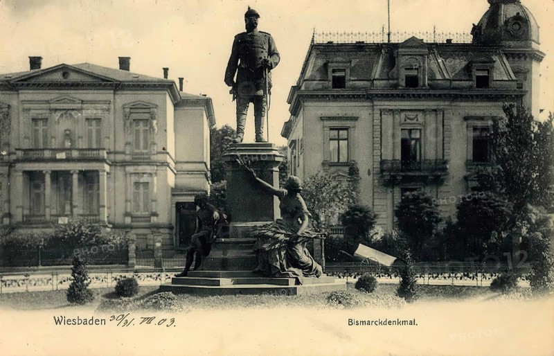 Historical postcard, picture postcard, Bismarck monument, Wiesbaden, Hesse, Germany, digitally enhanced reproduction of an original from around 1900, picture postcard, Europe
