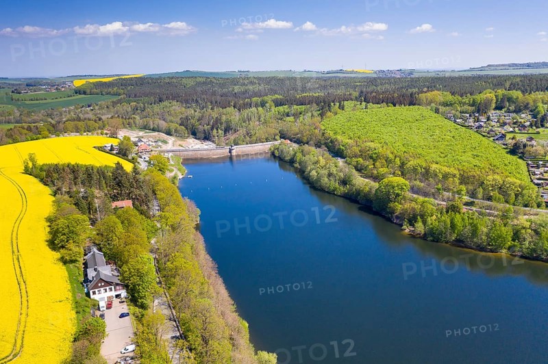 Dam wall and hunting hotel on the lake of the Malter dam, Dippoldiswalde, Erzgebirge, Saxony, Germany, Europe