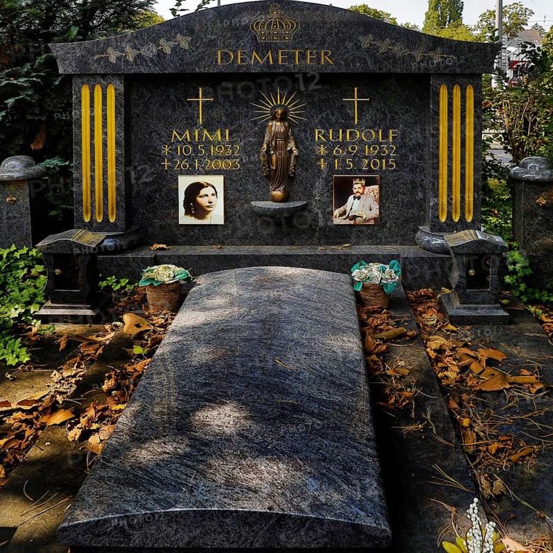 Opulent graves of Sinti and Roma families, so-called Königs-Gräber, Beuel Cemetery, Bonn, North Rhine-Westphalia, Germany, Europe