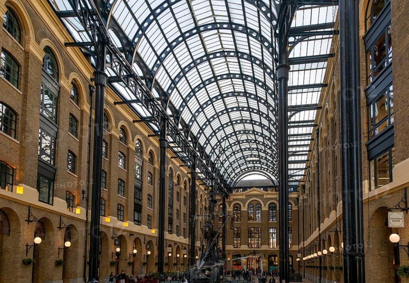 Interior of Hay's Galleria building, formerly a warehouse now shopping and leisure, Southwark, London, England, UK redeveloped 1980s
