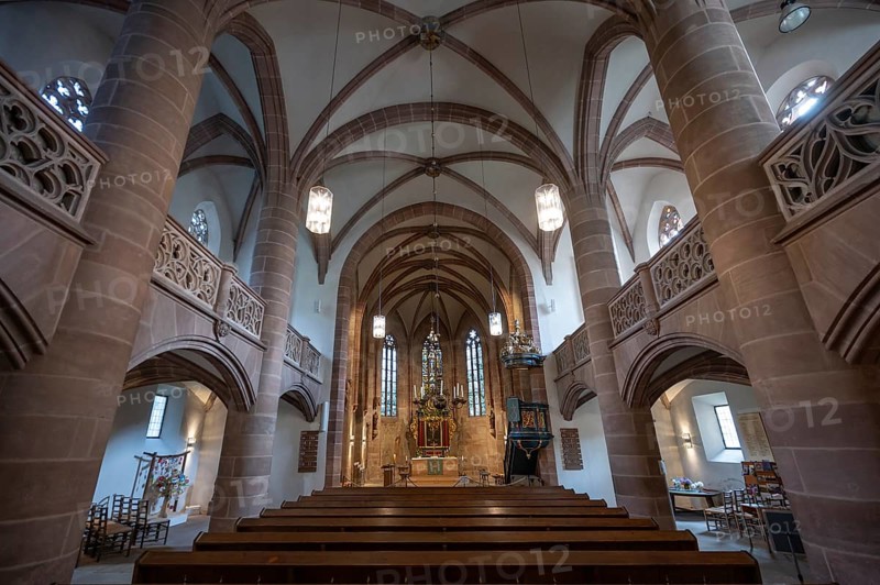 Interior with altar of the Church of St Nicholas and St Ulrich, nave built around 1400, Kirchenberg 15, Nuremberg-Mögeldorf, Middle Franconia, Bavaria, Germany, Europe