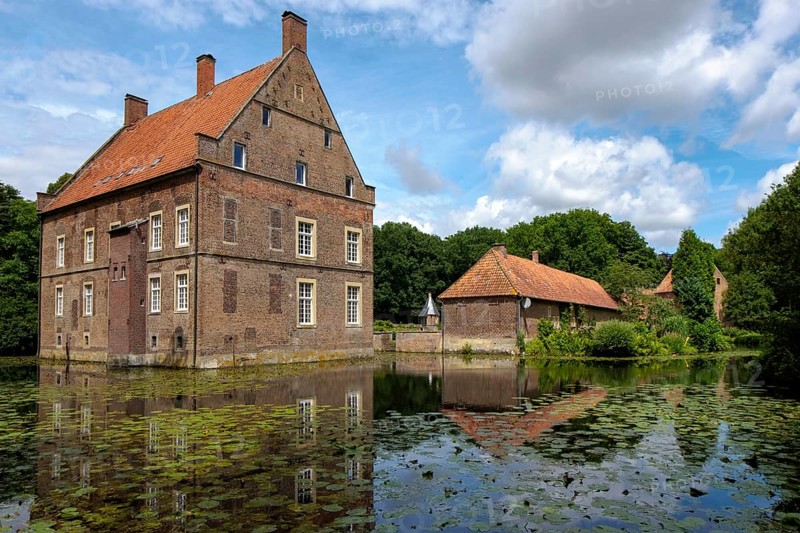 Moated castle Haus Welbergen, Welbergen district, Ochtrup, Münsterland, North Rhine-Westphalia, Germany, Europe