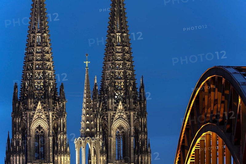 Cologne Cathedral and the Hohenzollern Bridge illuminated with LED lights, Cologne, North Rhine-Westphalia, Germany, Europe