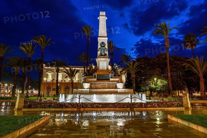 Monument to the Heroes of Santiago de Cuba and Cavite, blue hour, Cartagena, Region of Murcia, Spain, Europe