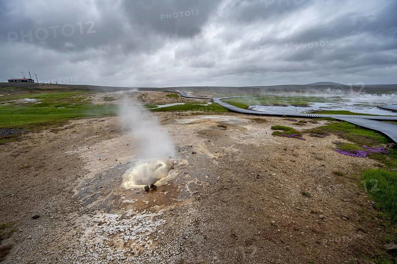 Steaming hot spring, Hveravellir geothermal area, Icelandic Highlands, Suðurland, Iceland, Europe