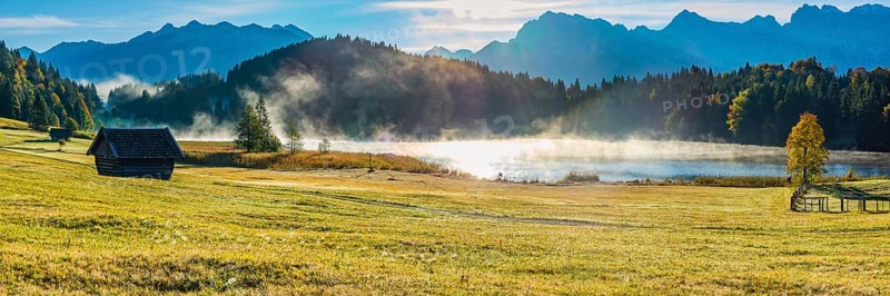 Geroldsee, behind it the Karwendel Mountains, Werdenfelser Land, Upper Bavaria, Bavaria, Germany, Europe