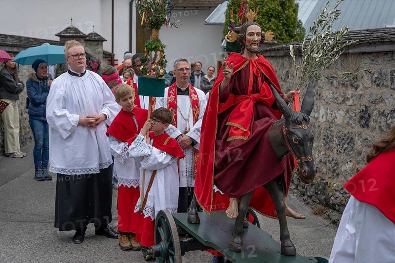 Palmesel procession, tradition since the 18th century, Parish Church of the Assumption of the Virgin Mary, Thaur, Innsbruck district, Tyrol, Austria, Europe