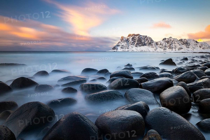 Rocks on the beach at Uttakleiv, long exposure, Vestvågøya, Lofoten, Norway, Europe