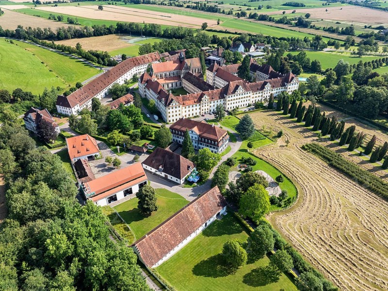 Salem Castle school and boarding school, former imperial abbey, museum, concert grounds, former monastery of the Cistercian order, aerial view, Lake Constance district, Linzgau, Baden-Württemberg, Germany, Europe