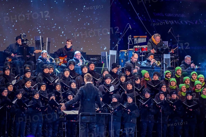 When over 25, 000 visitors flock to the Rudolf Harbig Stadium for the big Advent concert just in front of Christmas, the Christmas festivities begin for many Dresdeners. What began in 2015 as part of the celebrations to mark the anniversary of the world-famous Dresden Kreuzchor has now established itself as one of the biggest and most beautiful Christmas events in Germany., Dresden, Saxony, Germany, Europe