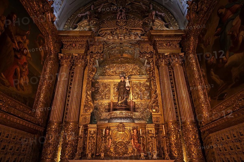 Side chapel in the Jesuit Church, St Rochus Church, Igreja de São Roque, Bairo Alto district, Lisbon, Portugal, Europe