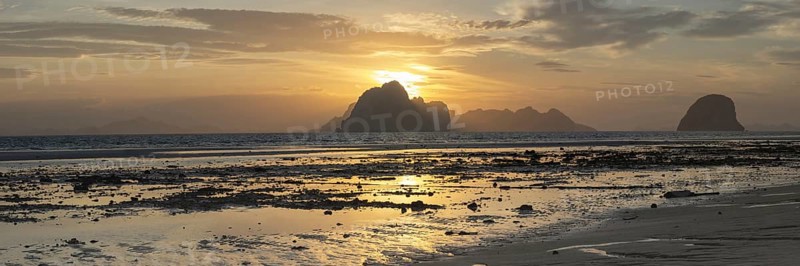 Structures in the sand, sunrise at low tide on the beach of Koh Ngai Island, Andaman Sea, Satun Province, Southern Thailand, Thailand, Asia